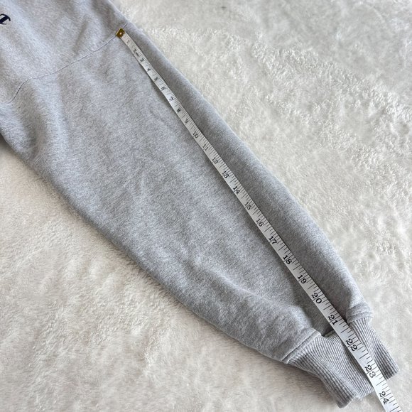 Vintage Y2K Champion Pullover Sweatshirt Unisex L Gray Crewneck Embroidered Logo - Picture 7 of 10